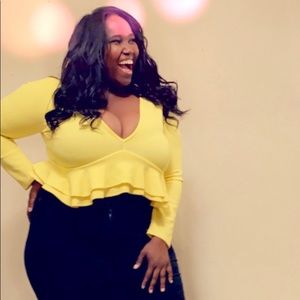 Meet your Posher, Cassandra